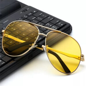 Pereche ochelari cu vizibilitate sporita noaptea NightGlasses