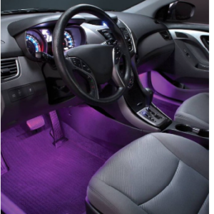 Proiector LED pentru interiorul masinii